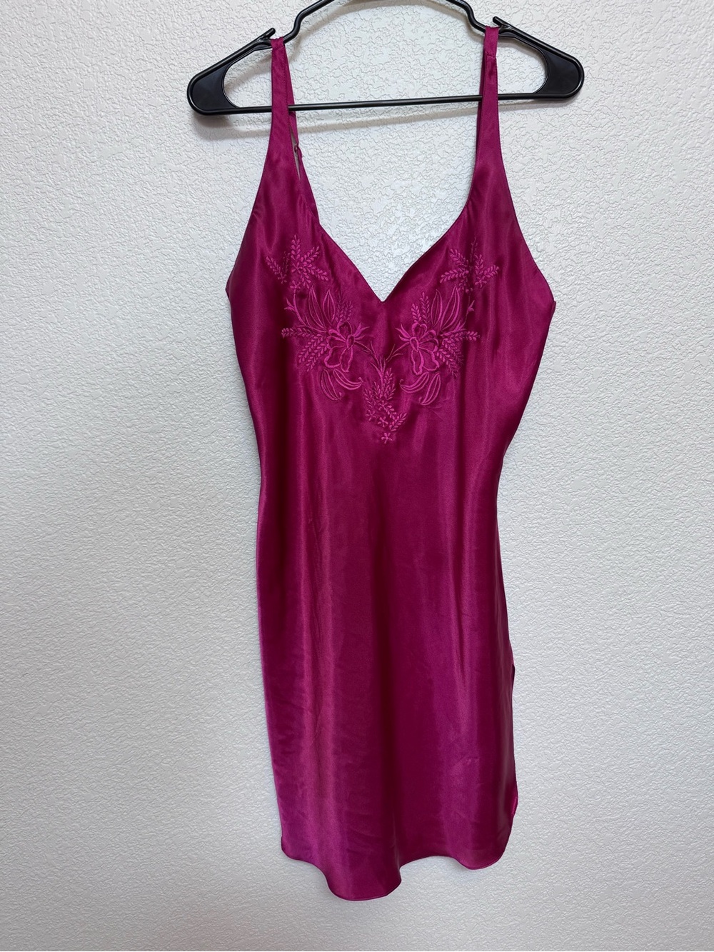 Vintage 90s Sweetheart Satin Slip Dress Magenta Women’s S Embroidered Floral